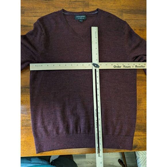 Banana Republic Long Sleeves V-Neck Sweater Men Size Medium - Picture 4 of 4